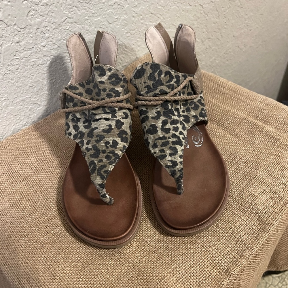 Very G Leopard Print Sandals with Tan Sole